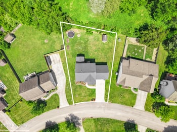 7114 Hannah Brook Rd, Knoxville, TN 37918