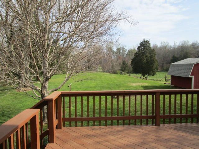 7116 Clapps Chapel Rd, Corryton, TN 37721