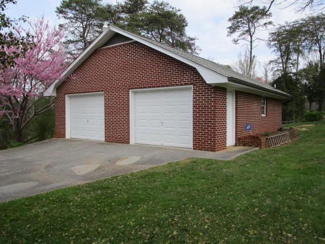 7116 Clapps Chapel Rd, Corryton, TN 37721