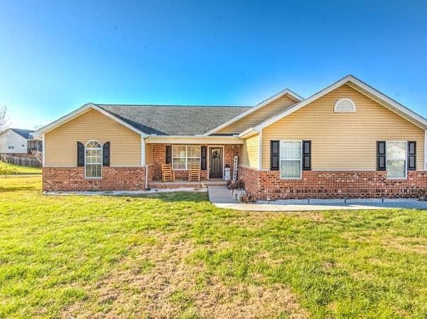 7117 Anna Hulen Rd, Corryton, TN 37721