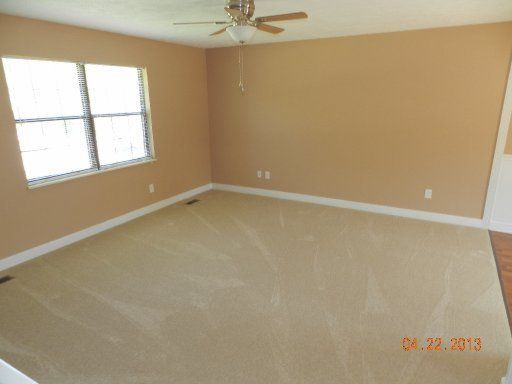 7117 Periwinkle Rd, Knoxville, TN 37918