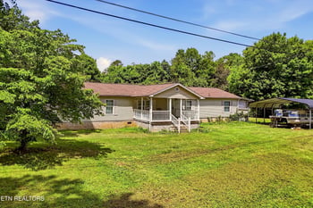 712 Keith Ln, Athens, TN 37303