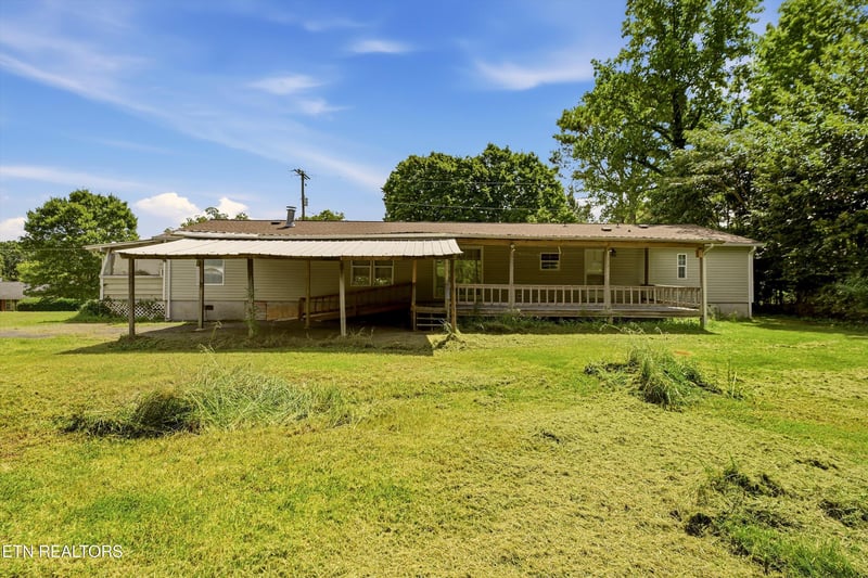 712 Keith Ln, Athens, TN 37303