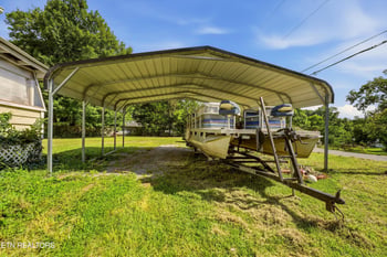 712 Keith Ln, Athens, TN 37303