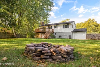 712 Owl Hollow Rd, Knoxville, TN 37923