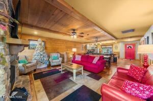712 Still Hill Way, Gatlinburg, TN 37738