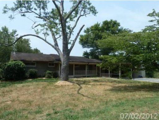 712 Sunset Dr, Kingston, TN 37763