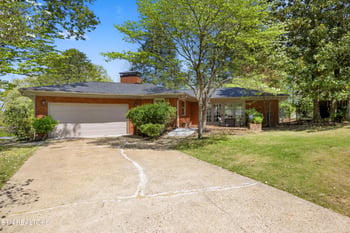 7120 Rockingham Dr, Knoxville, TN 37909