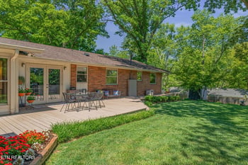 7121 Downing Dr, Knoxville, TN 37909