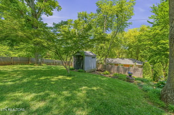 7121 Downing Dr, Knoxville, TN 37909