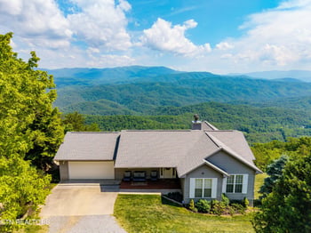 7121 Flats Rd, Tallassee, TN 37878