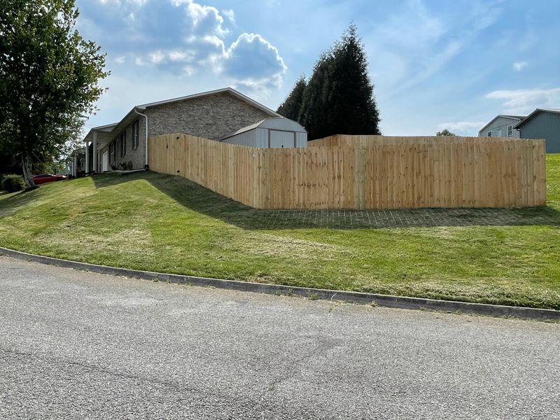 7121 Majors Landing Ln, Corryton, TN 37721