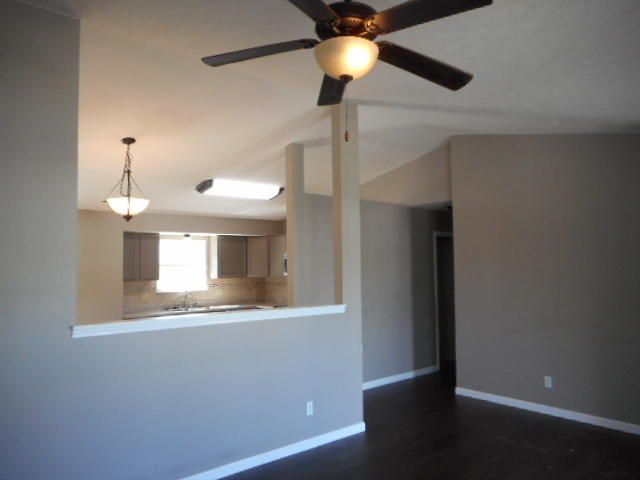 7122 Lyle Bend Ln, Knoxville, TN 37918