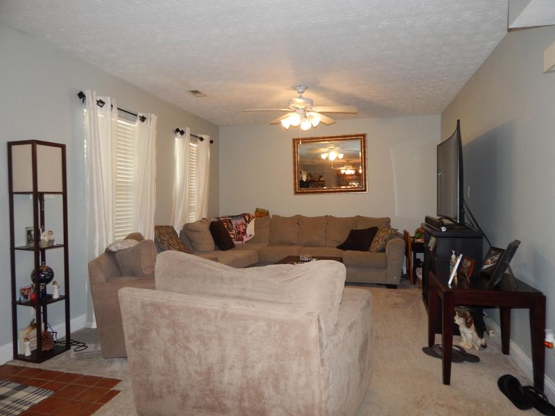 7125 Ghiradelli Rd, Knoxville, TN 37918
