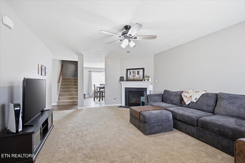 7128 Lawgiver Cir, Corryton, TN 37721