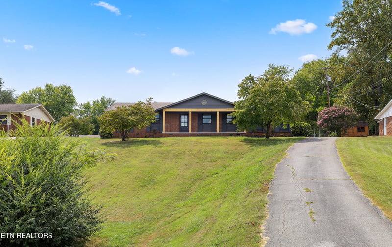 7129 W Martin Mill Pike, Knoxville, TN 37920