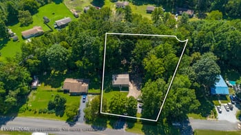 713 Petit Ln, Wartburg, TN 37887