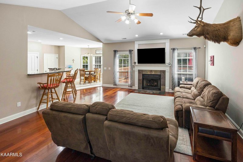 7136 Jubilee Ct, Knoxville, TN 37918
