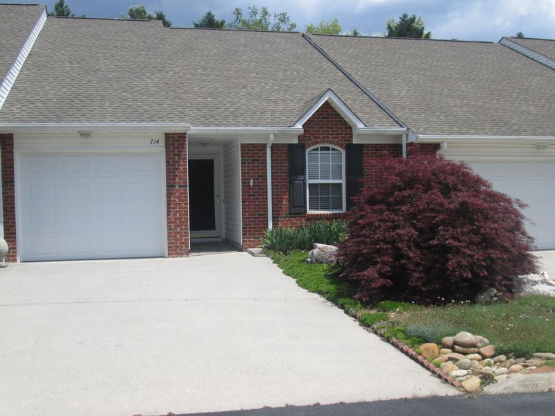 714 Harbor Way, Knoxville, TN 37934