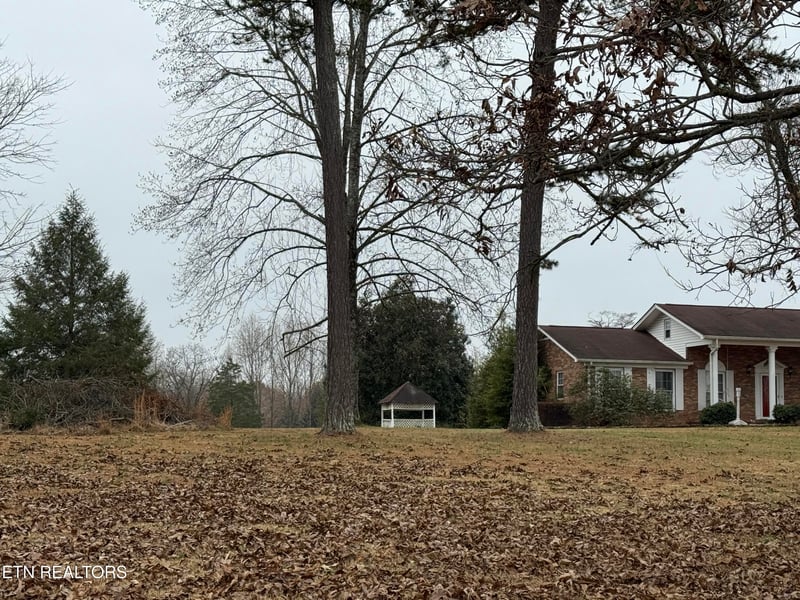 714 Joiner Hollow Rd, Rockwood, TN 37854