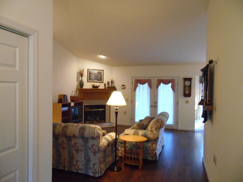 714 St George Dr, Crossville, TN 38558