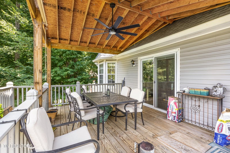 714 Timbercrest Dr, Clinton, TN 37716