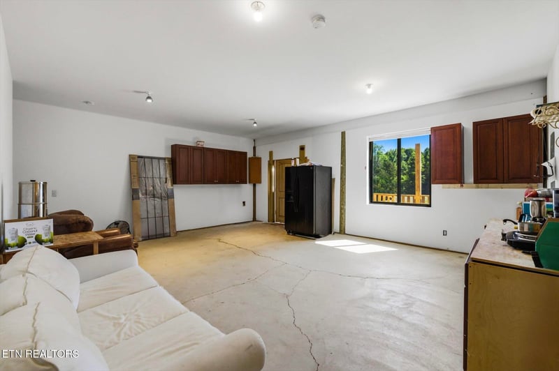 7142 Tomotley Rd, Maryville, TN 37801