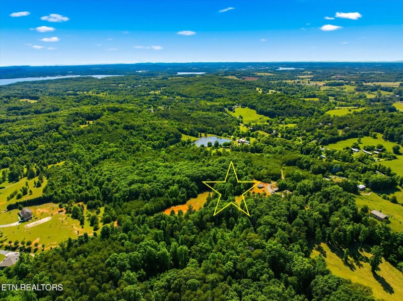 7142 Tomotley Rd, Maryville, TN 37801