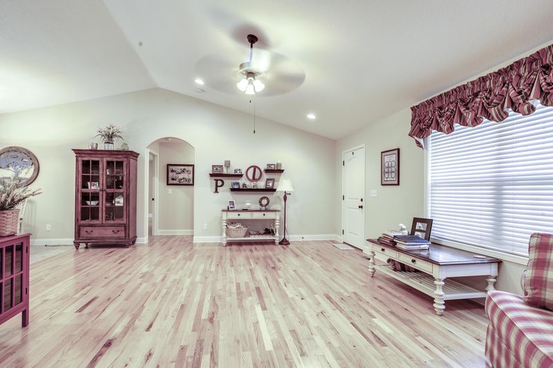 7143 Jackson Morgan Ln, Powell, TN 37849