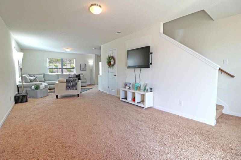 7145 Lawgiver Cir, Corryton, TN 37721