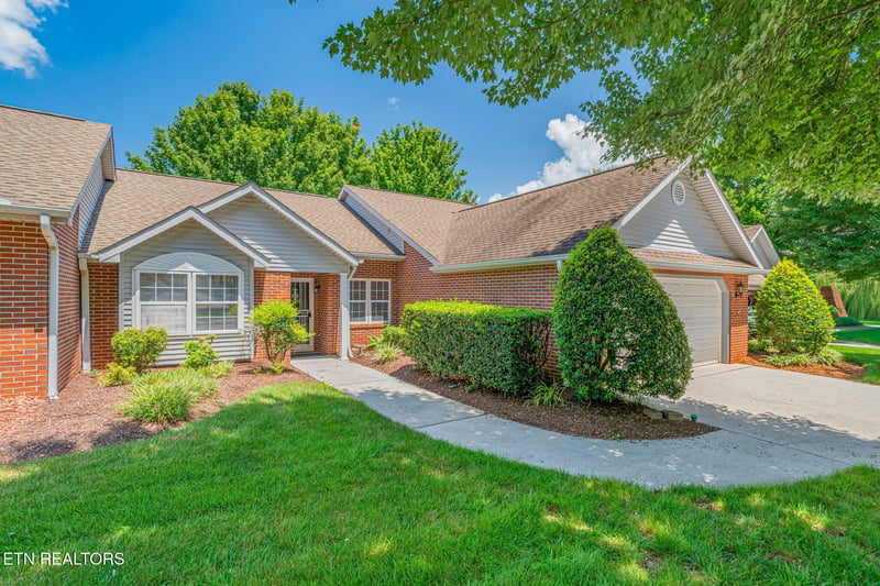 715 Cedar Ln #102, Knoxville, TN 37912