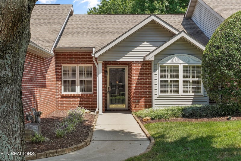 715 Cedar Ln #107, Knoxville, TN 37912