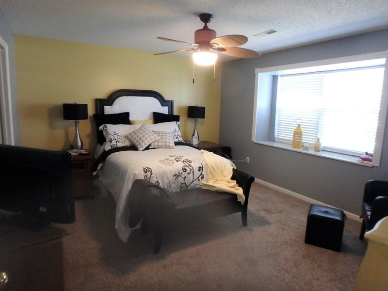 715 Cedar Ln #128, Knoxville, TN 37912