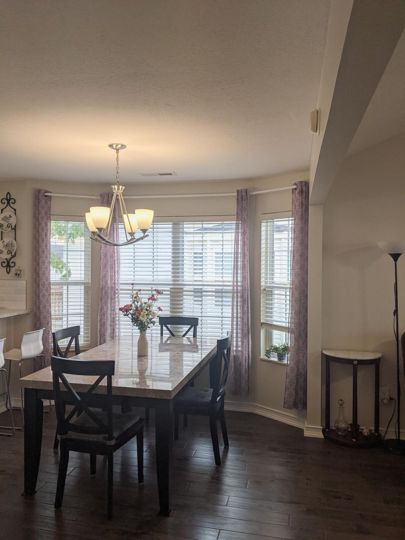 715 Chapel View Cir, Pigeon Forge, TN 37863