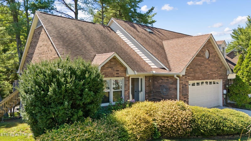 715 Landing Ln, Knoxville, TN 37934