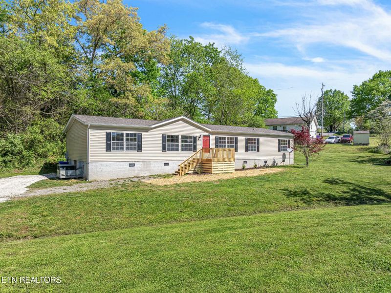 716 Byrd St, Clinton, TN 37716