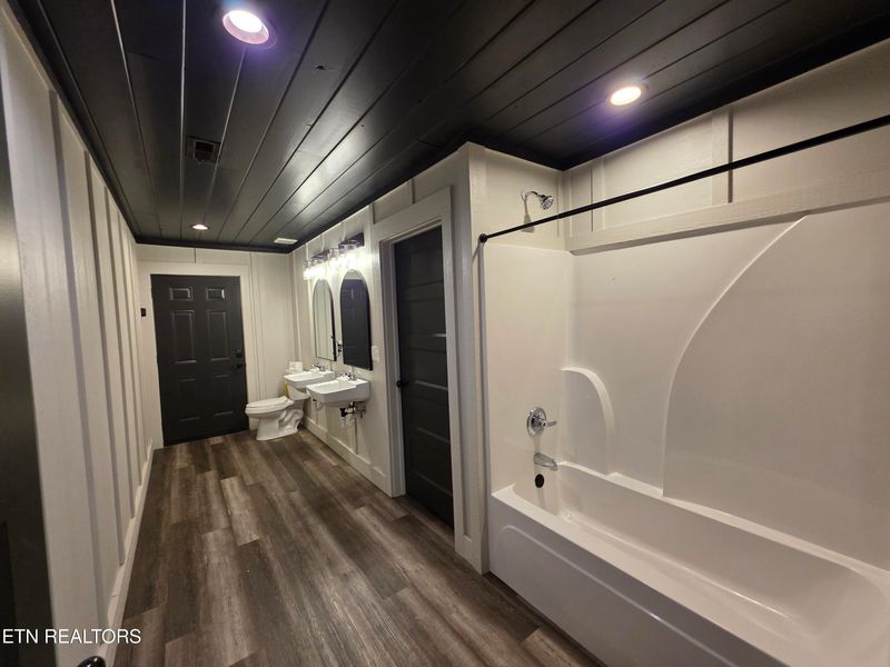716 Kelly St, Gatlinburg, TN 37738