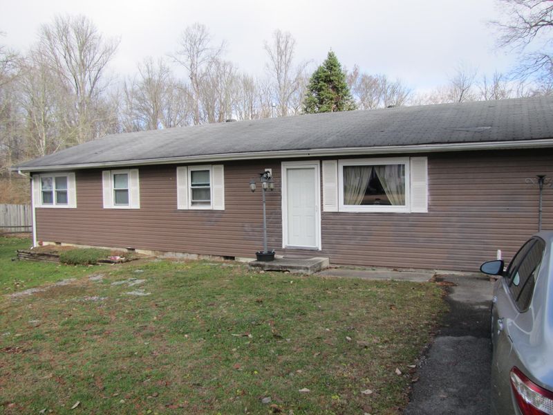 716 Sleepy Hollow Rd, Oliver Springs, TN 37840