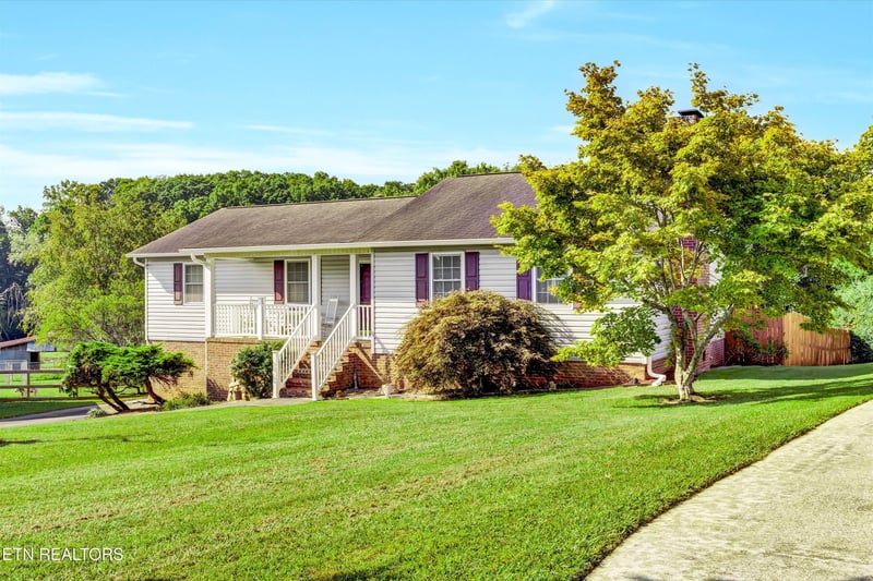716 Stonecrest Dr, Maryville, TN 37804