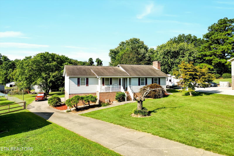716 Stonecrest Dr, Maryville, TN 37804