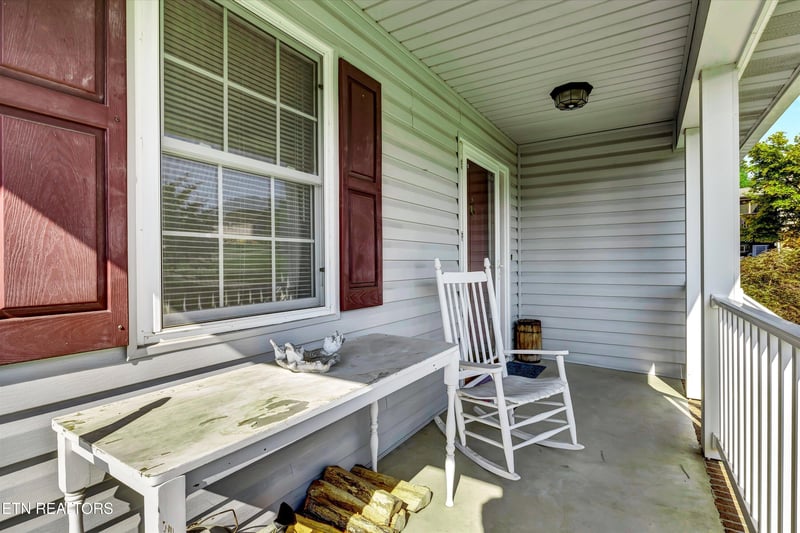 716 Stonecrest Dr, Maryville, TN 37804