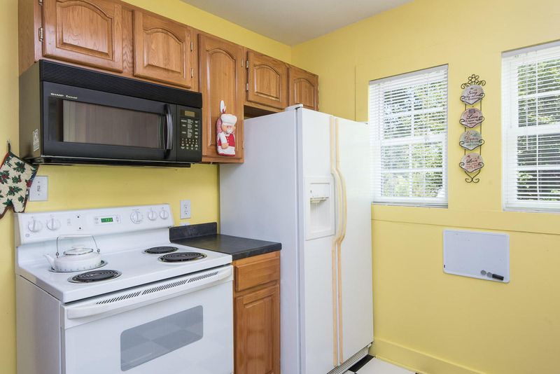 717 Byrd St, Clinton, TN 37716