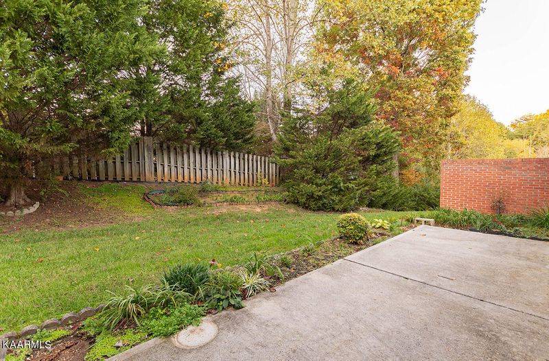717 Chambers Way #33, Knoxville, TN 37920