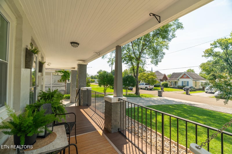 717 Hiawassee Ave, Knoxville, TN 37917