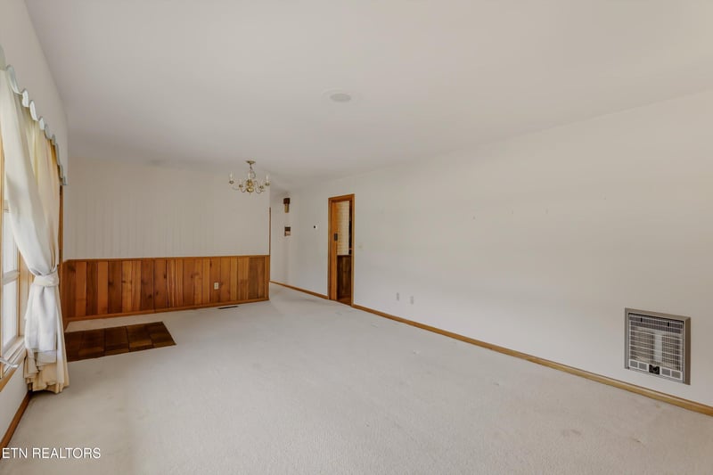 717 Kimberlin Heights Rd, Knoxville, TN 37920