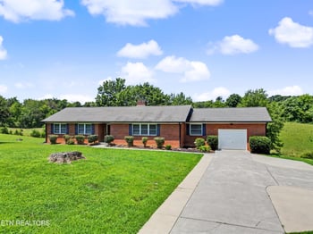 717 Old Glory Rd, Maryville, TN 37801