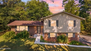 717 Schenley Rd, Knoxville, TN 37923