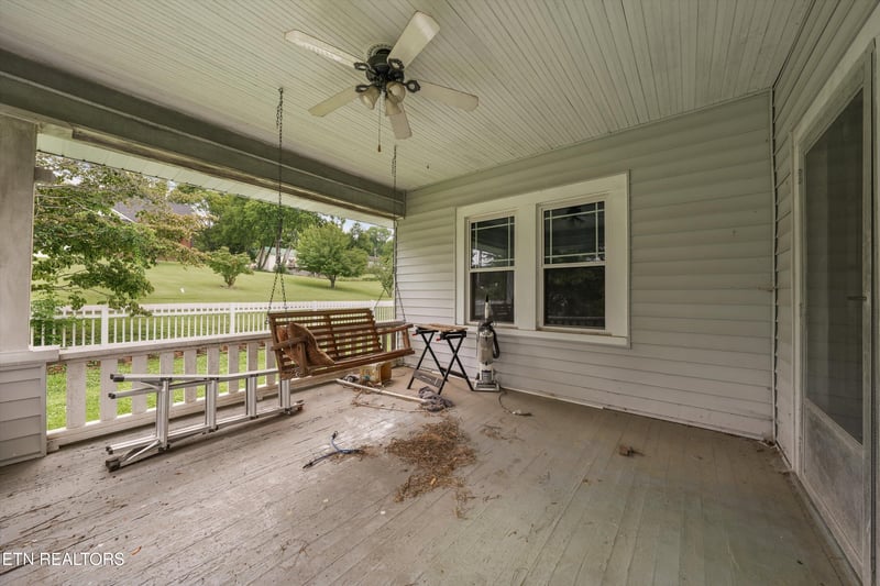718 N Kingston Ave, Rockwood, TN 37854