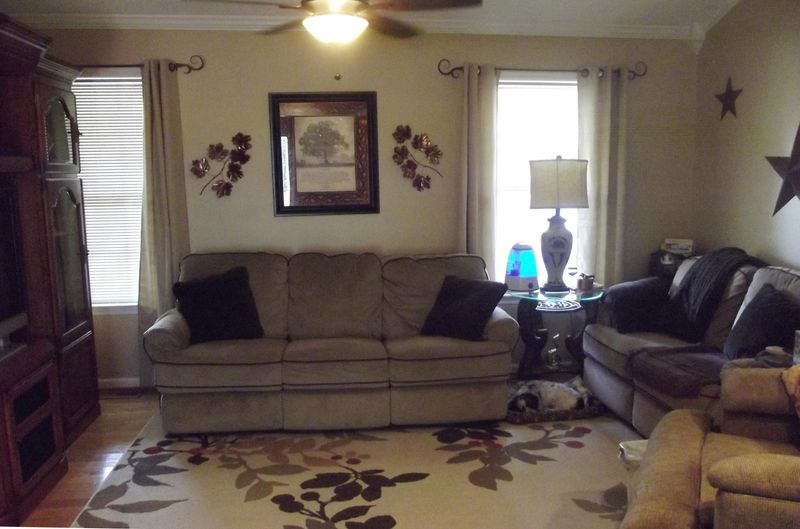 718 Topside Dr, Madisonville, TN 37354