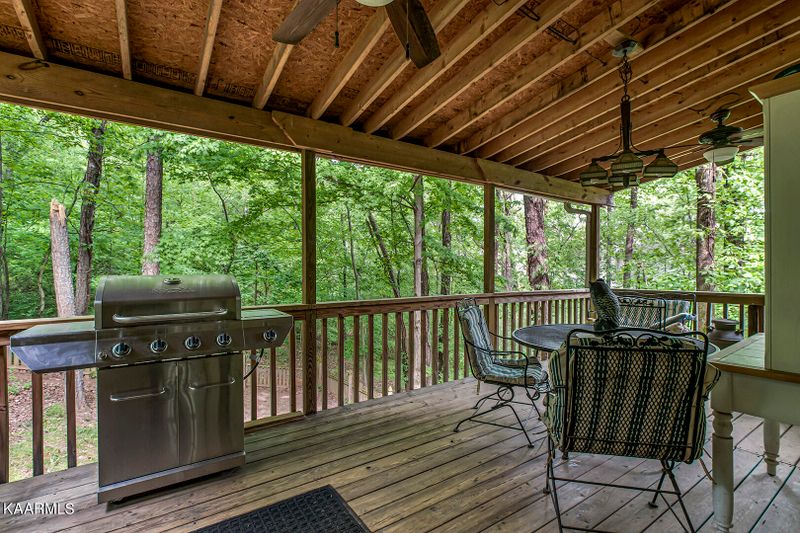 720 Everett Rd, Knoxville, TN 37934